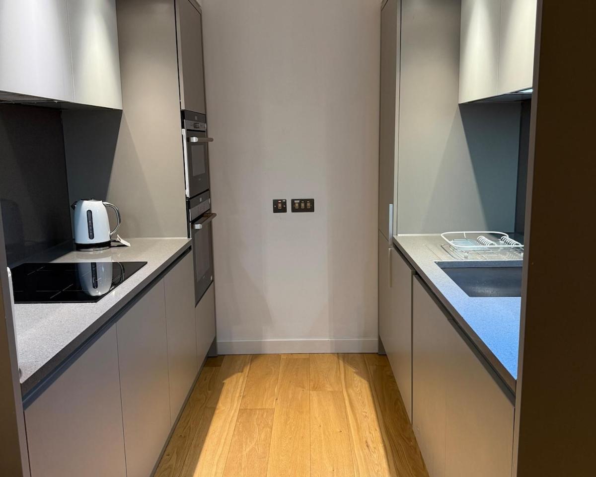 Apartment Modern & Lovely - Central One-Bed Apt Edinburgh